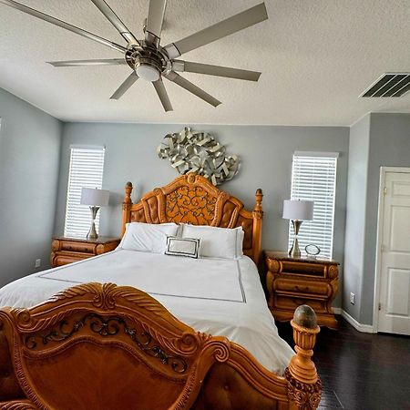 Paradise Heated Pool Home Near Img And Siesta Key Beach ブレーデントン エクステリア 写真
