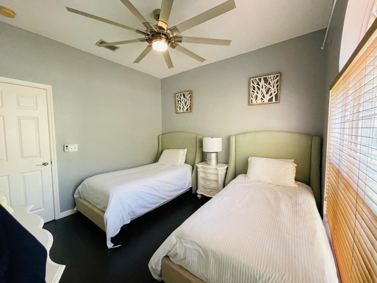 Paradise Heated Pool Home Near Img And Siesta Key Beach ブレーデントン エクステリア 写真
