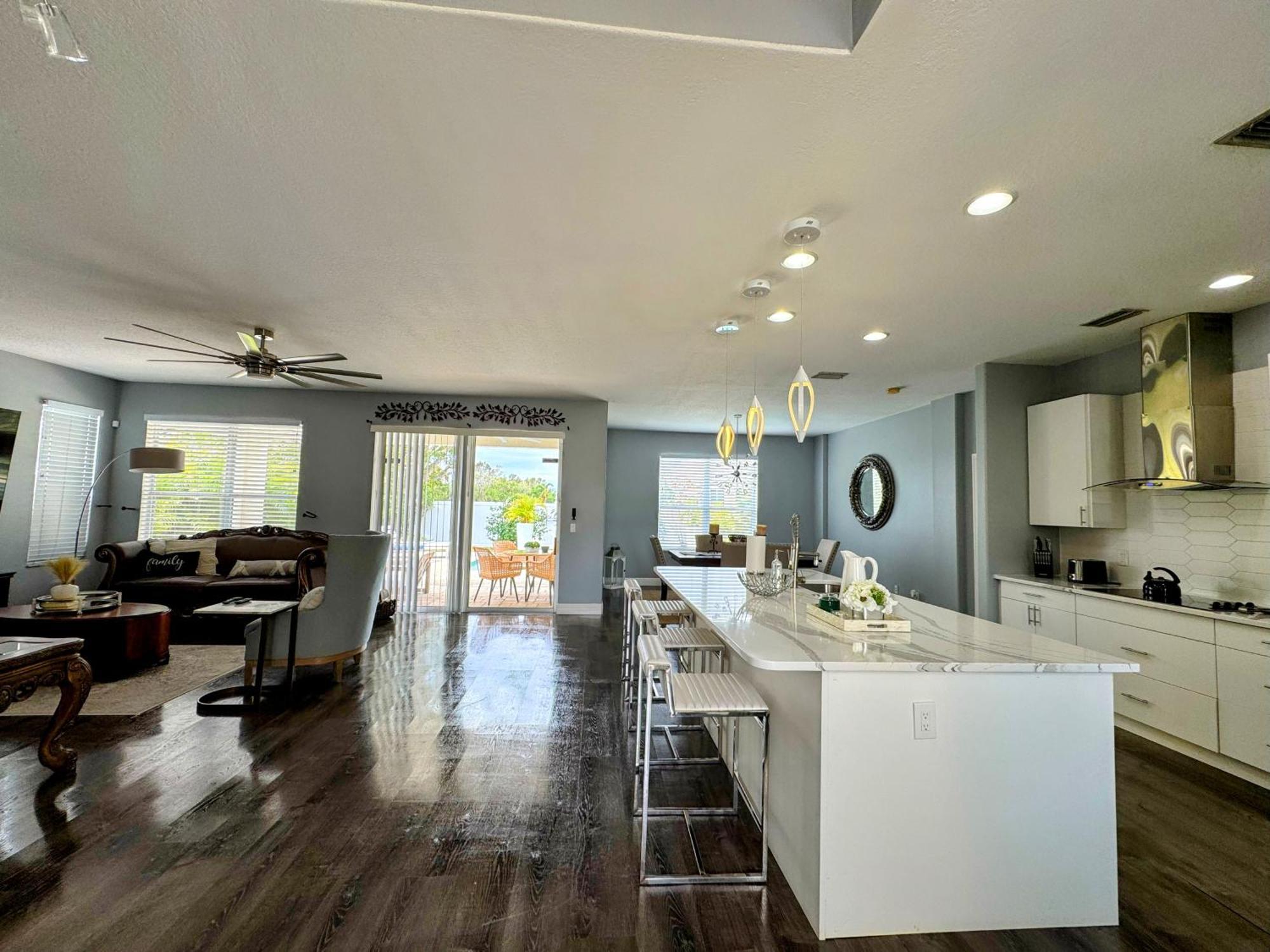 Paradise Heated Pool Home Near Img And Siesta Key Beach ブレーデントン エクステリア 写真